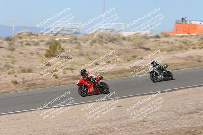 media/Apr-20-2025-AHRMA (Sun) [[393a79c373]]/Race/Group 11 early race/Turn 4b/